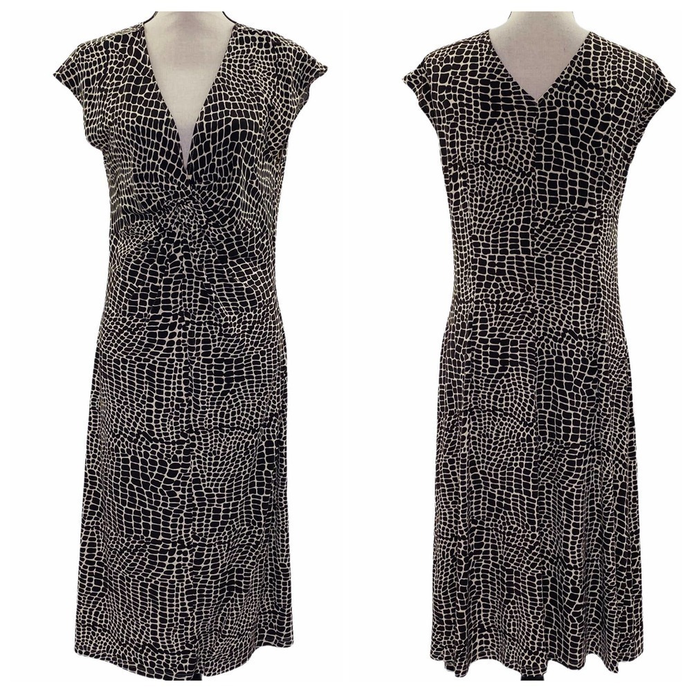 B. Calm Midi Animal Print Short Sleeve Dress 14